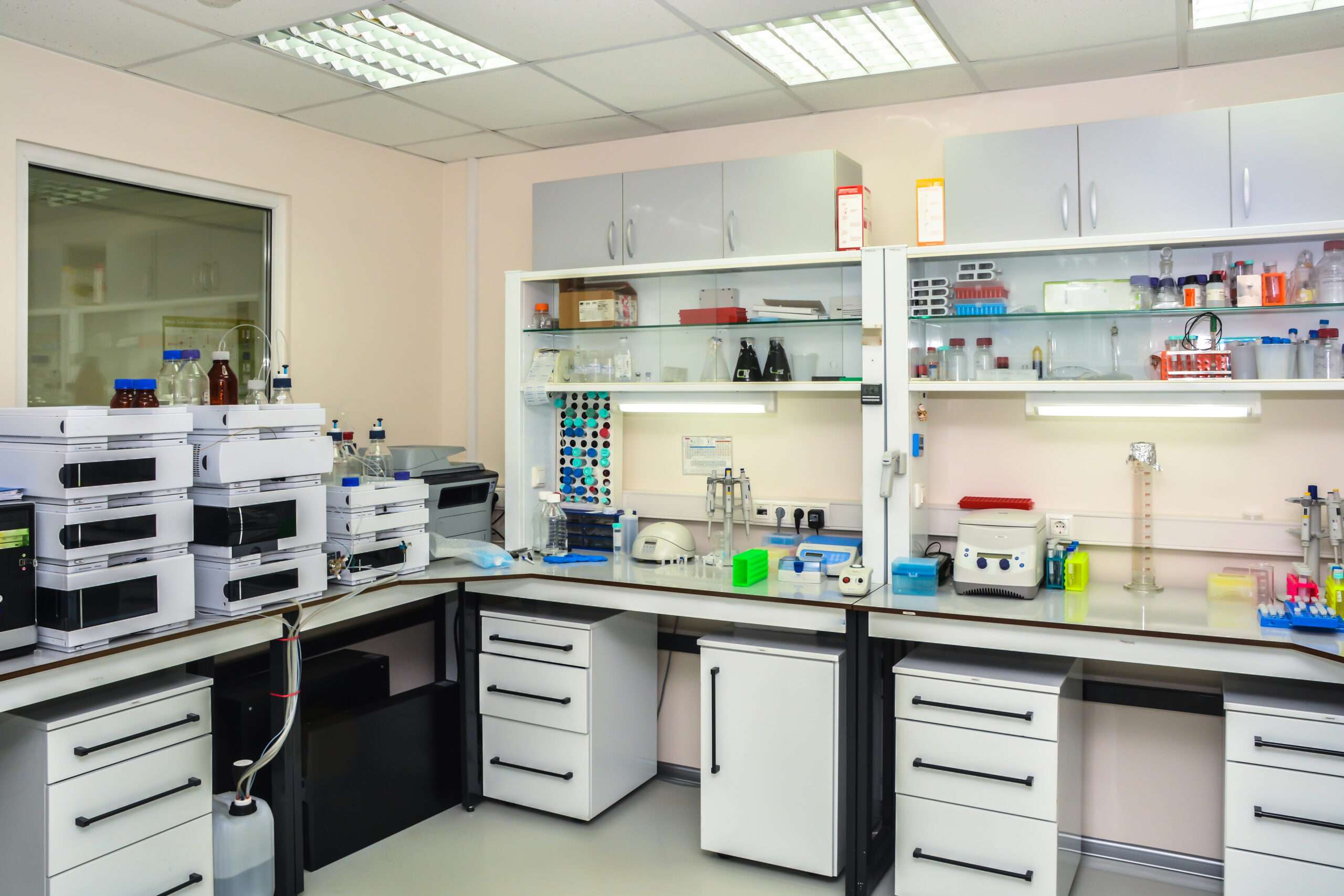 Contract Manufacturing Lab